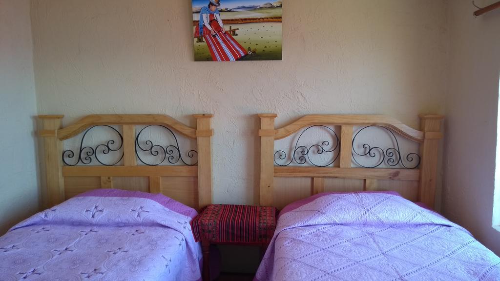 Hostal Jacha Inti Comunidad Yumani ภายนอก รูปภาพ