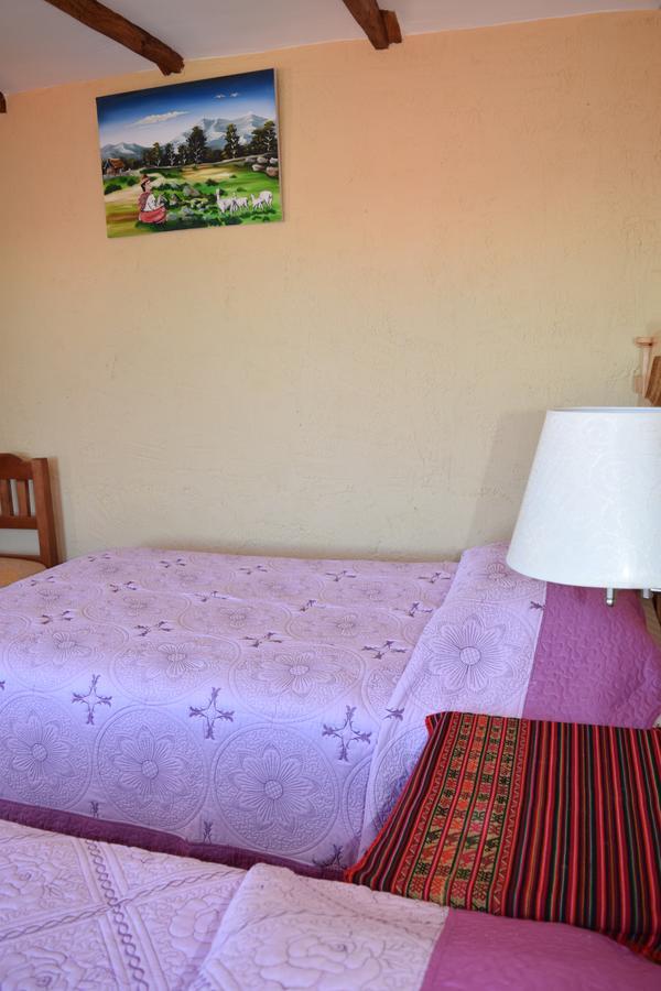 Hostal Jacha Inti Comunidad Yumani ภายนอก รูปภาพ
