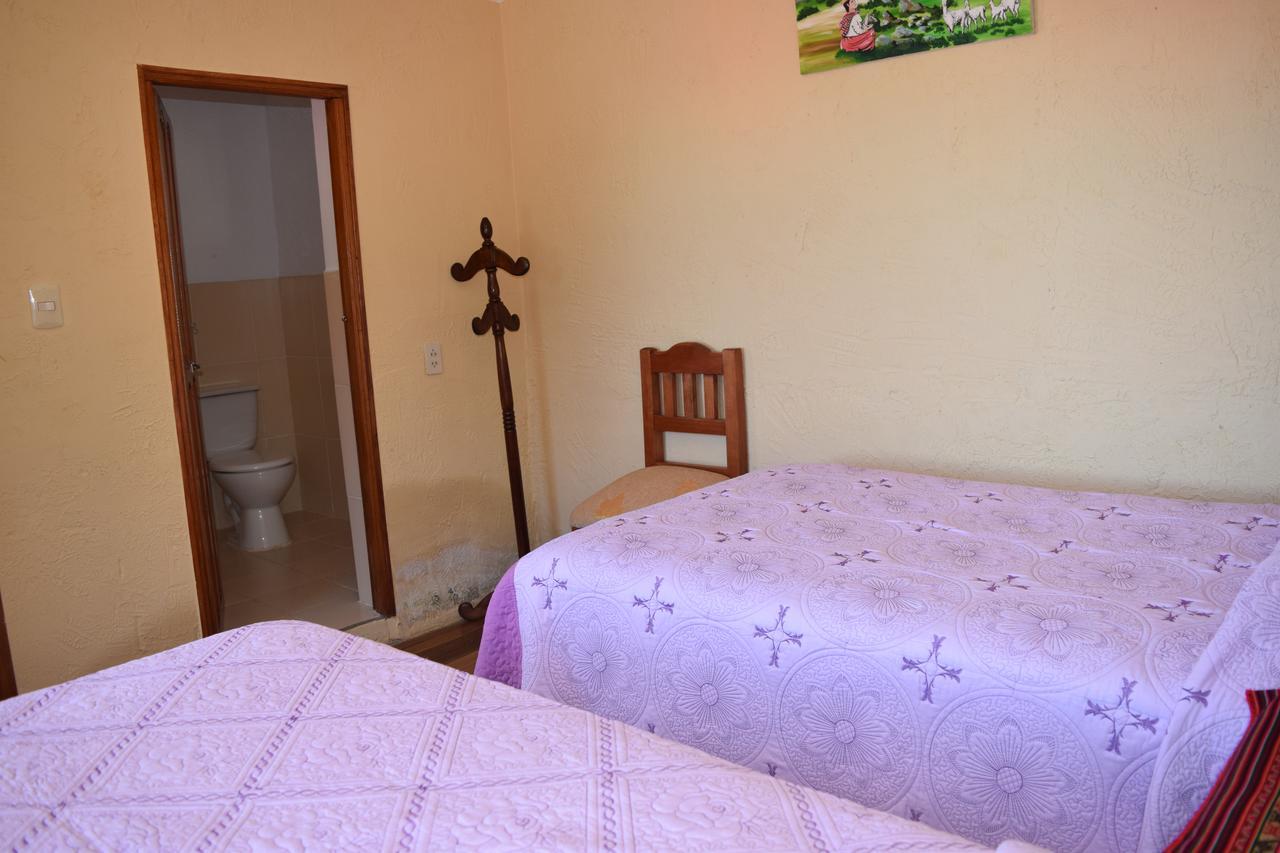 Hostal Jacha Inti Comunidad Yumani ภายนอก รูปภาพ